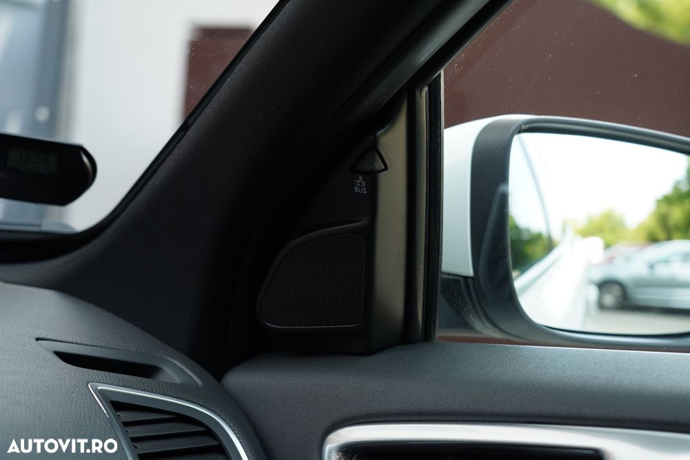 Volvo XC 60 - 14
