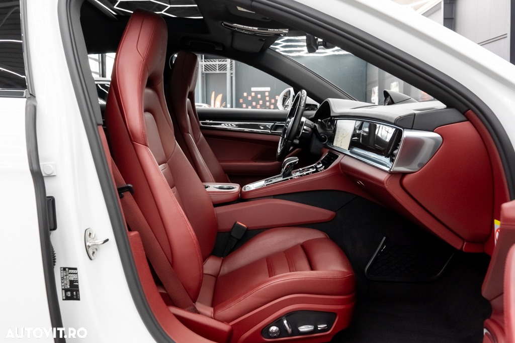 Porsche Panamera 4S Diesel - 11