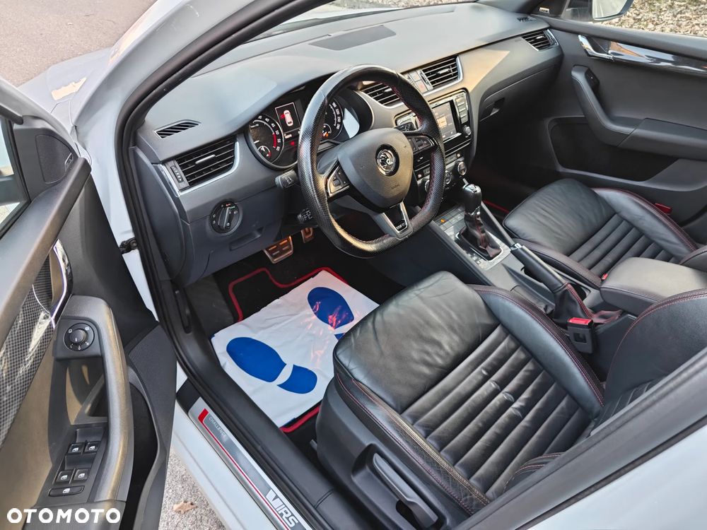 Skoda Octavia 2.0 TDI RS Challenge DSG - 26