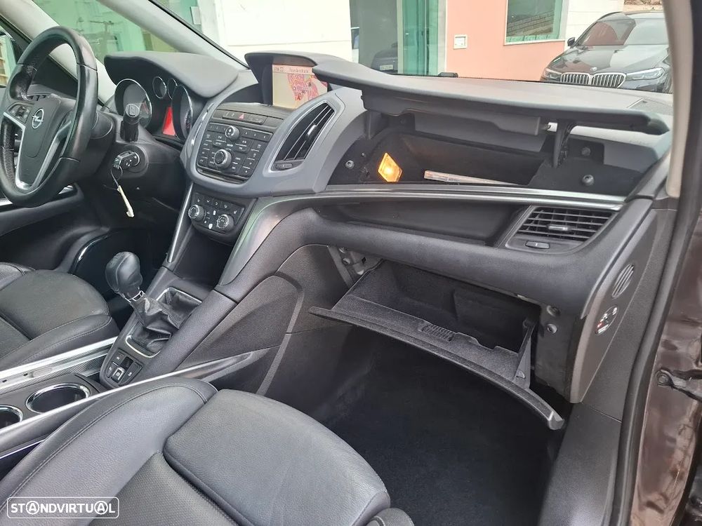 Opel Zafira 2.0 CDTi Cosmo - 43