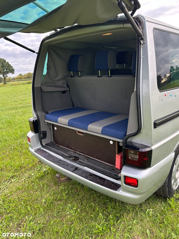 Volkswagen Multivan - 7