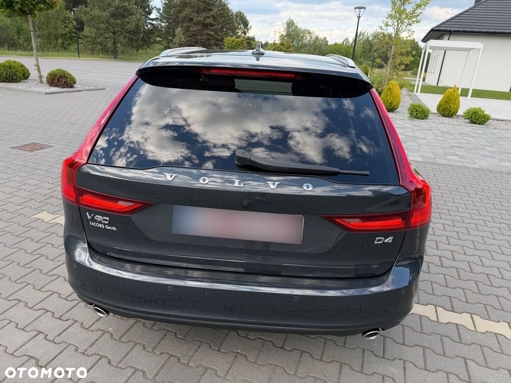 Volvo V90 D4 Geartronic Momentum - 10