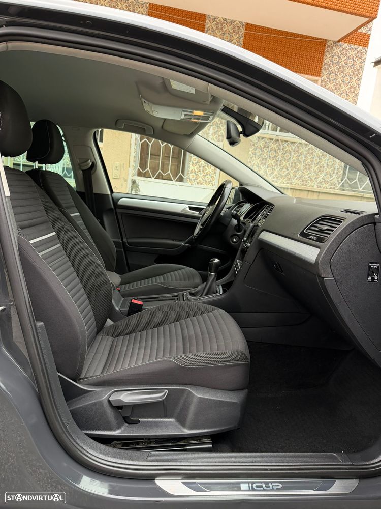 VW Golf 1.6 TDI BlueMotion Cup - 14