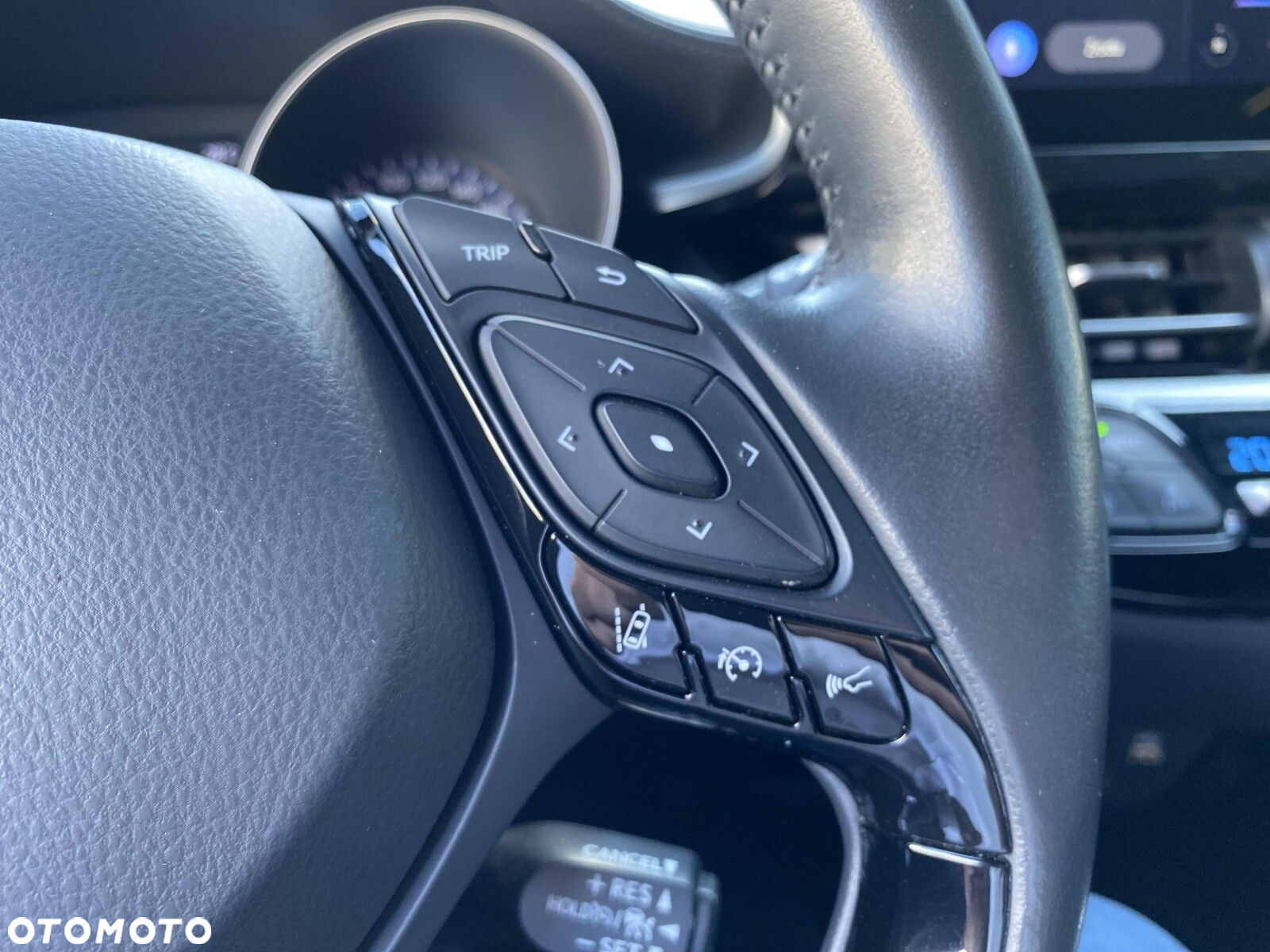 Toyota C-HR - 26