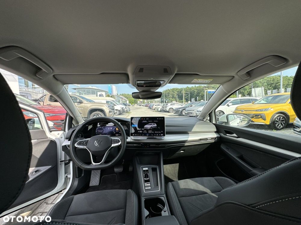 Volkswagen Golf - 26