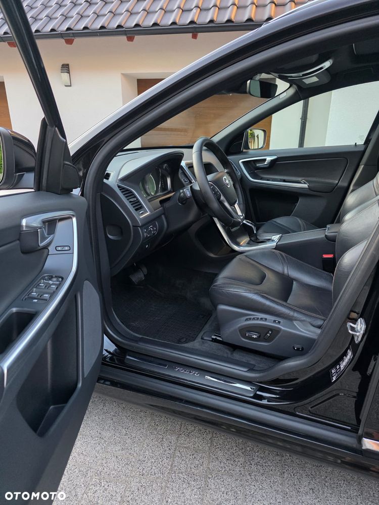 Volvo XC 60 D4 Geartronic Summum - 5