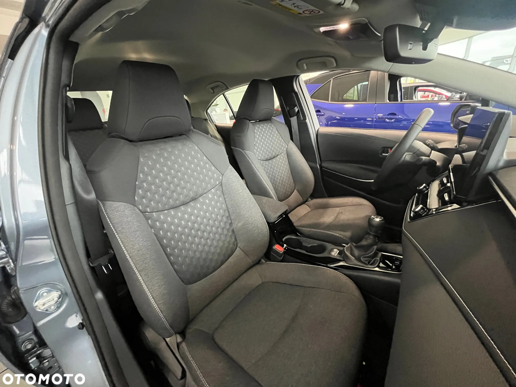 Toyota Corolla 1.5 Comfort - 17