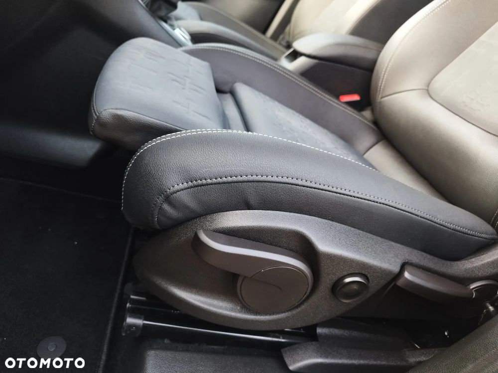 Opel Meriva 1.4 T Cosmo - 19