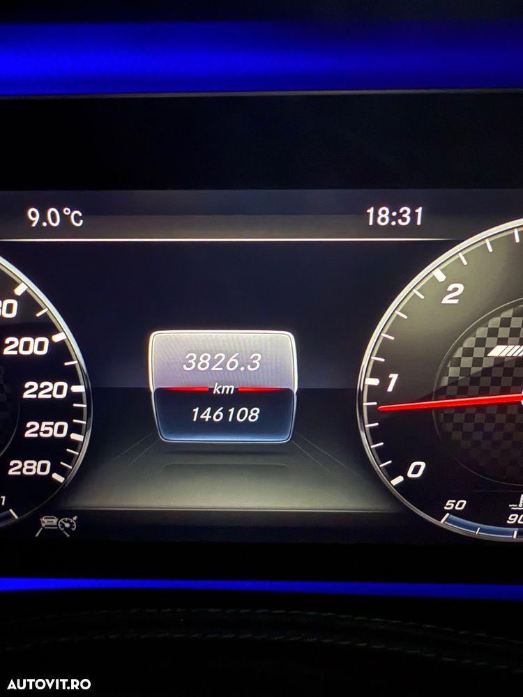 Mercedes-Benz S 350 d 4MATIC 9G-TRONIC - 35