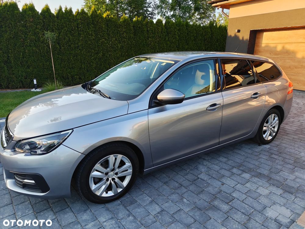 Peugeot 308 1.5 BlueHDi Allure Pack S&S - 9