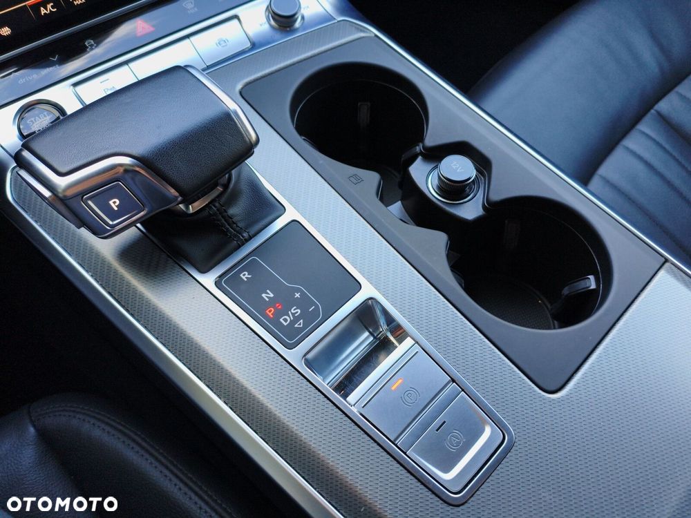 Audi A6 Avant - 18