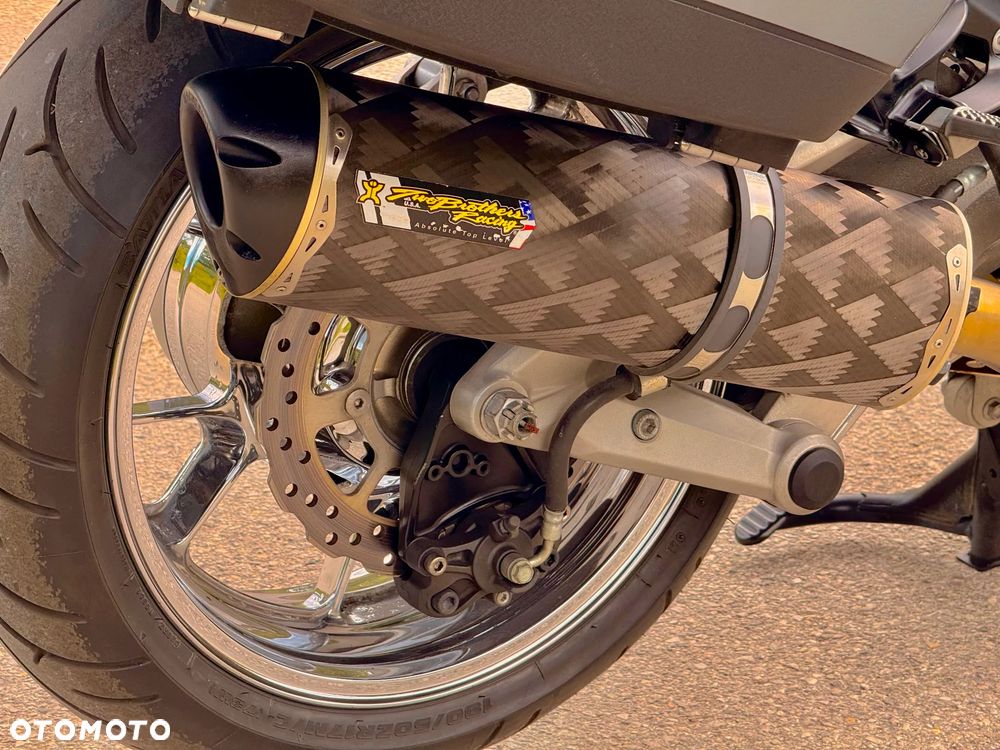 Kawasaki Concours - 16