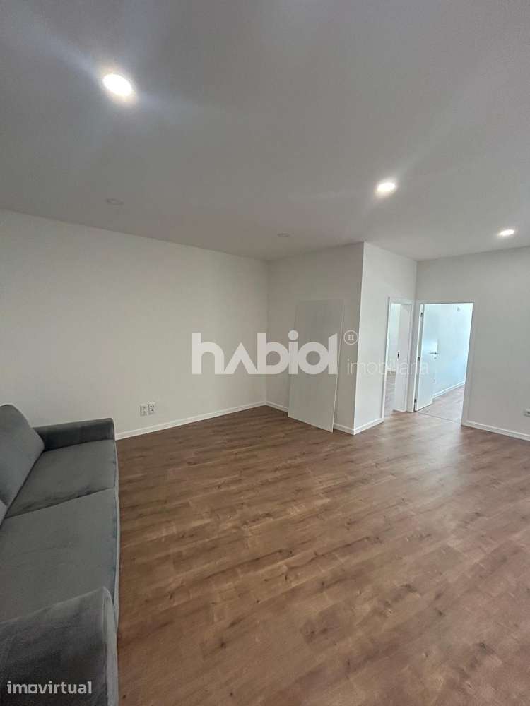 Apartamento T2 centro cidade Barcelos - Grande imagem: 2/9