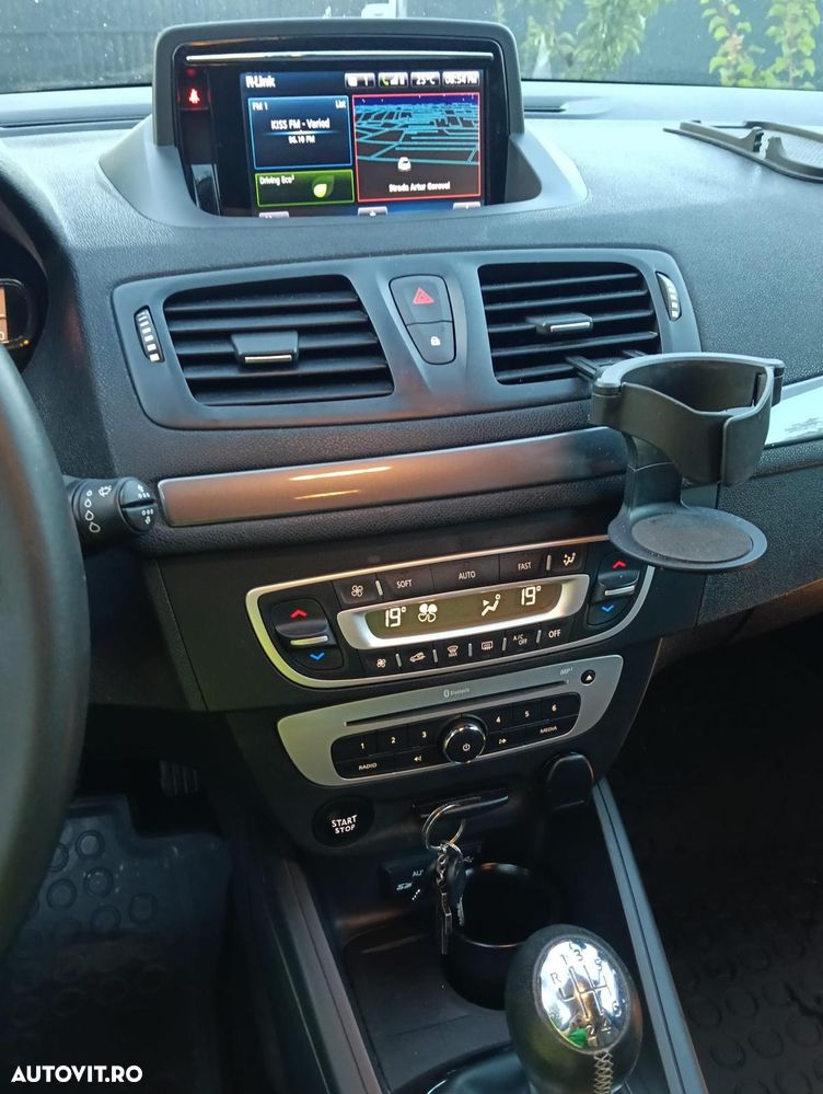 RENAULT Megane 2016 — imagine 16