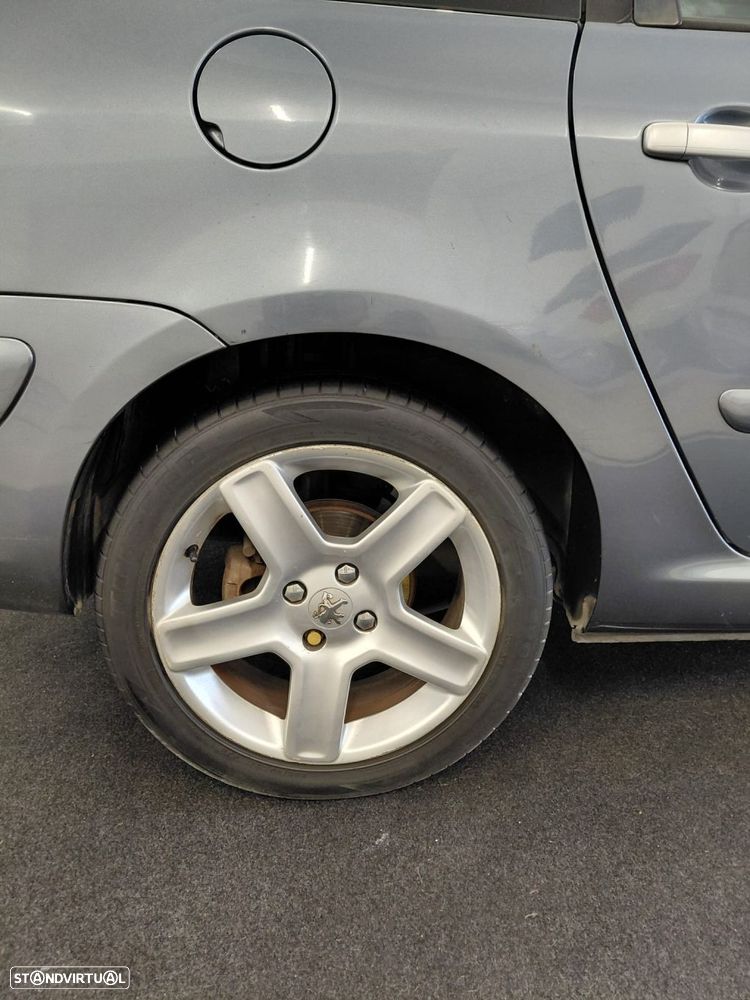 Peugeot 307 SW 2.0 HDi 136 Sport - 19