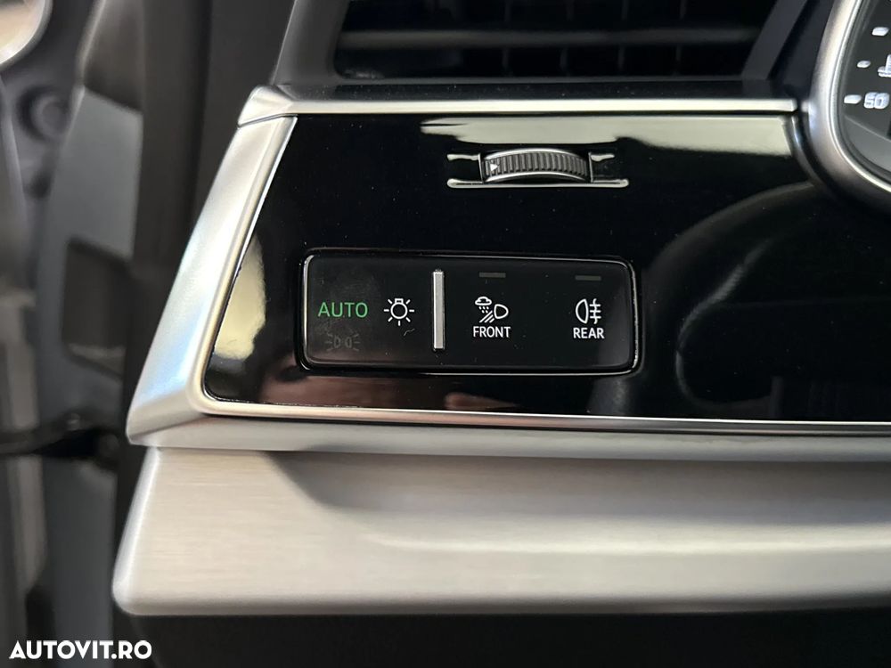 Audi Q8 - 16