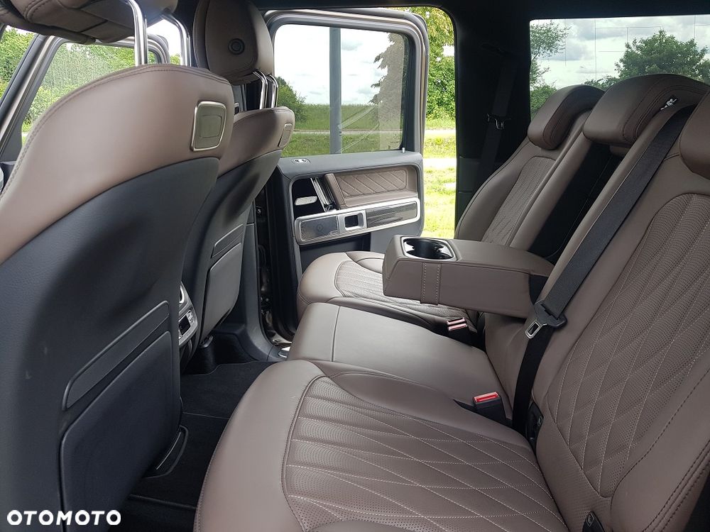 Mercedes-Benz Klasa G AMG 63 AMG Speedshift 9G-TRONIC Exclusive - 26