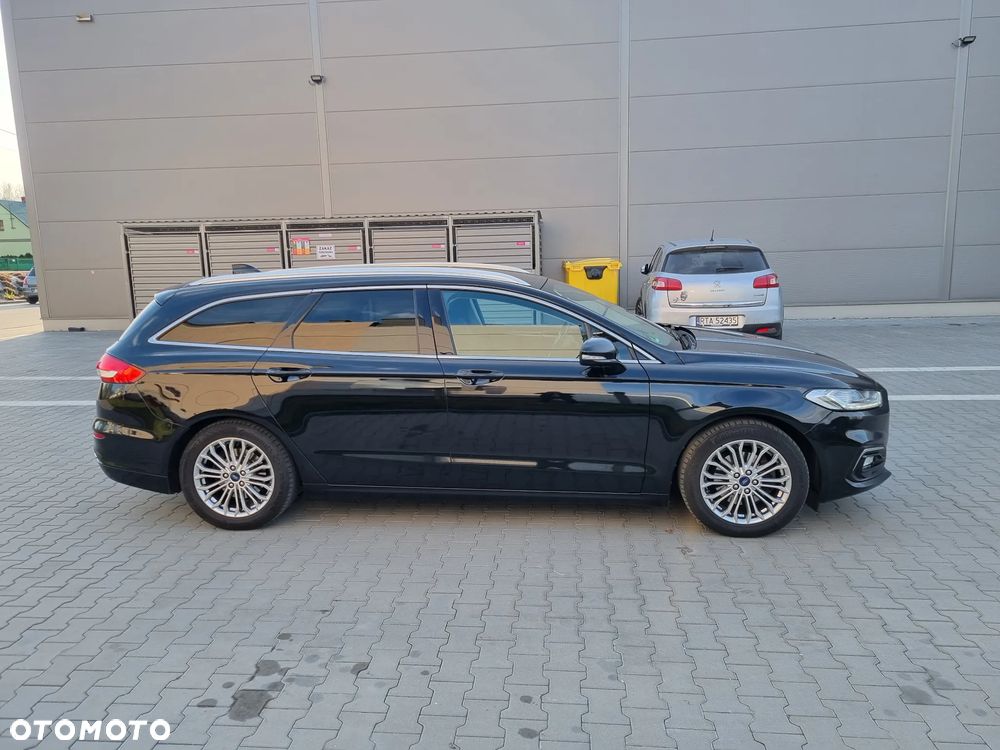 Ford Mondeo 2.0 TDCi STart-Stopp Titanium - 4