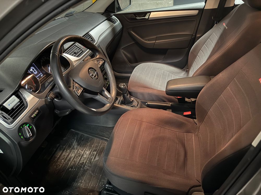 Skoda RAPID 1.0 TSI Ambition - 14