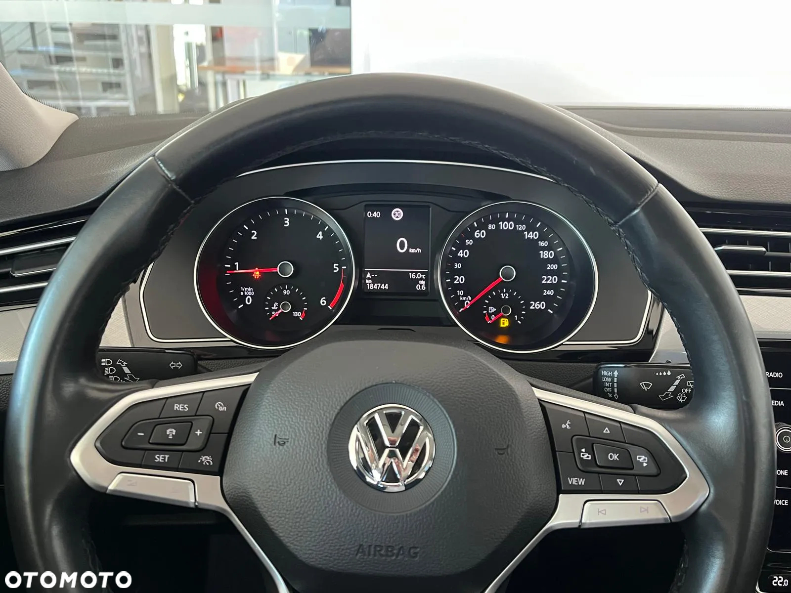 Volkswagen Passat 2.0 TDI EVO Business - 22
