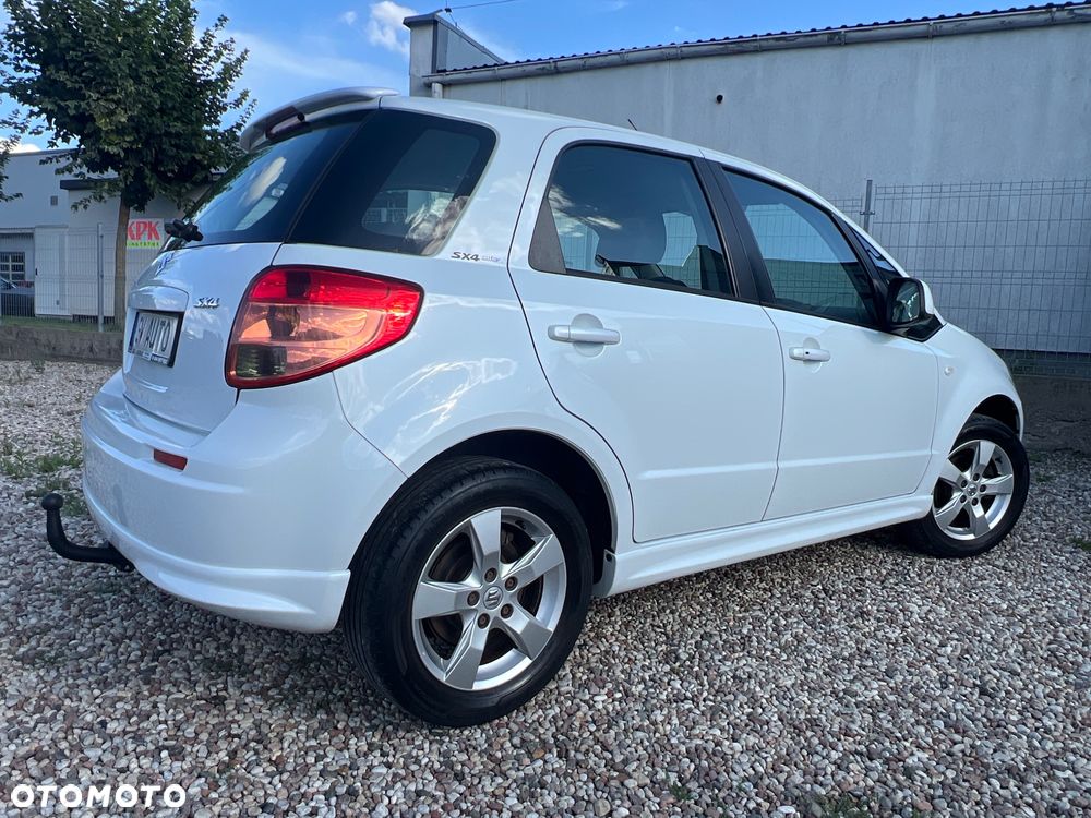 Suzuki SX4 1.6 VVT 4x2 City+ - 17