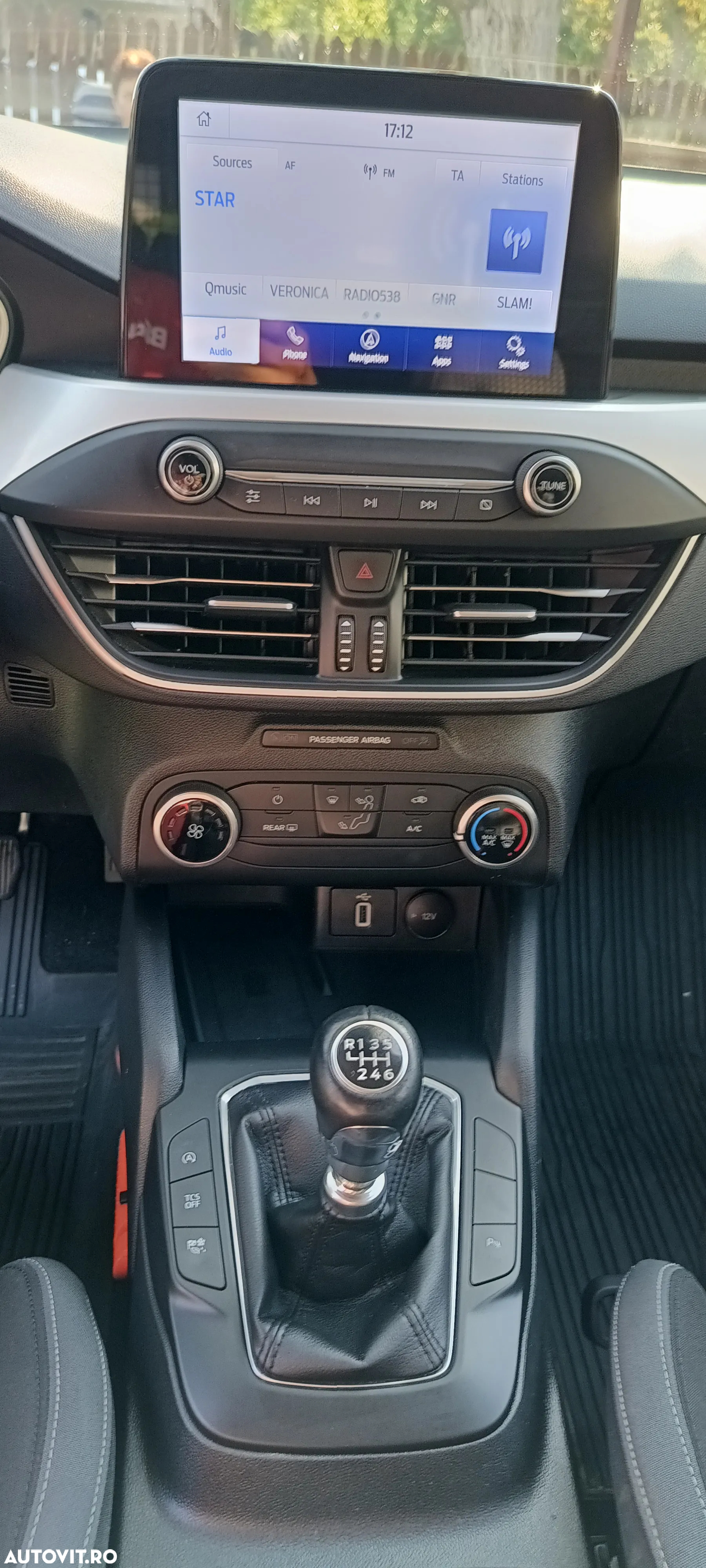 Ford Focus 1.5 EcoBlue Titanium Business - 13