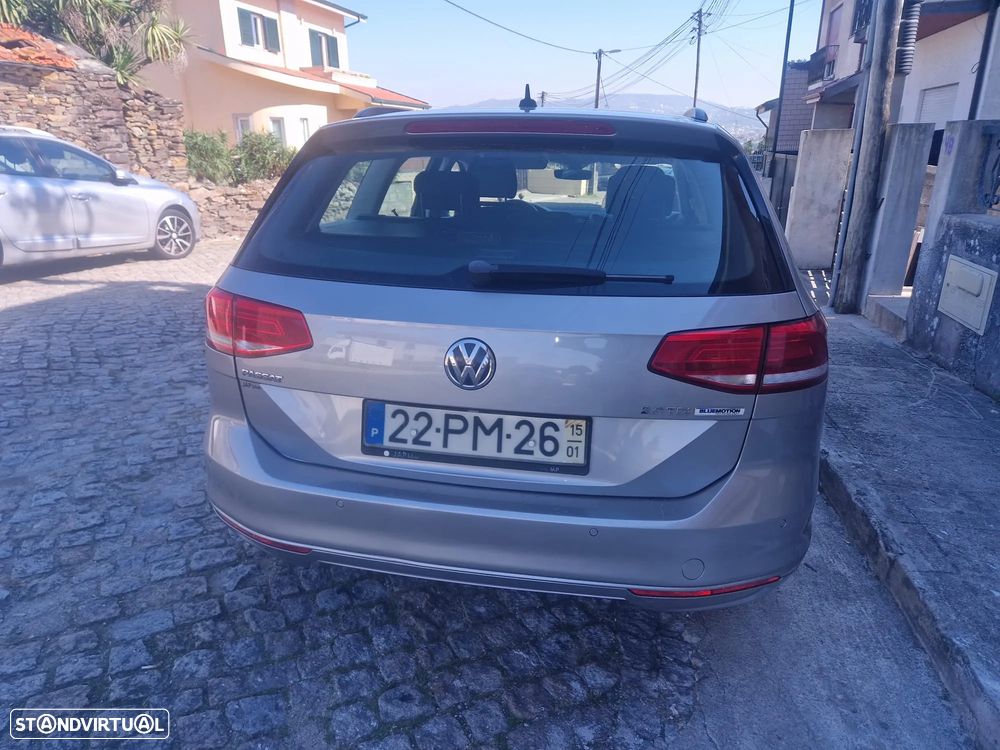 VW Passat Variant 2.0 TDi Confortline - 4