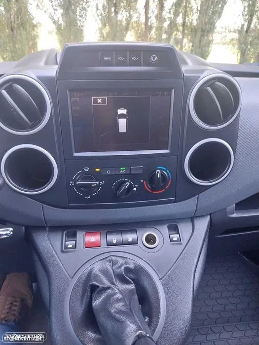 Citroën BERLINGO - 11