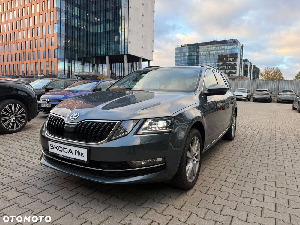 Skoda Octavia 2.0 TDI SCR Style DSG - 2
