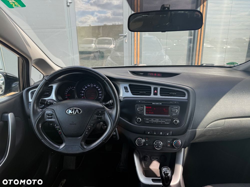 Kia Ceed Cee'd 1.4 Comfort - 17