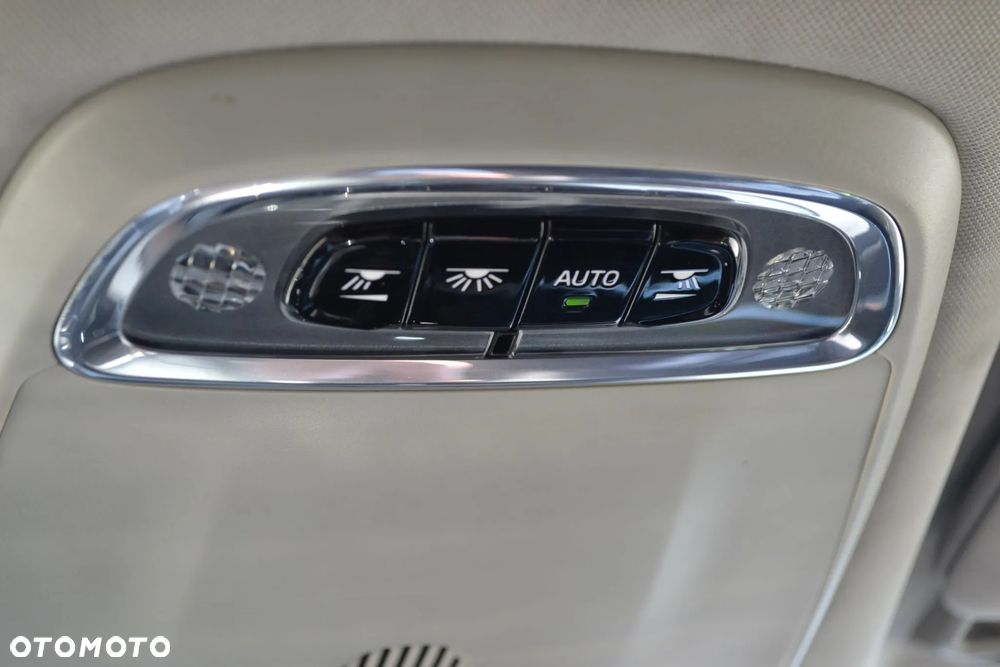 Volvo V90 D3 Geartronic Momentum - 26
