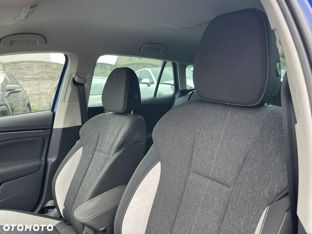 Skoda Scala 1.0 TSI Essence - 11