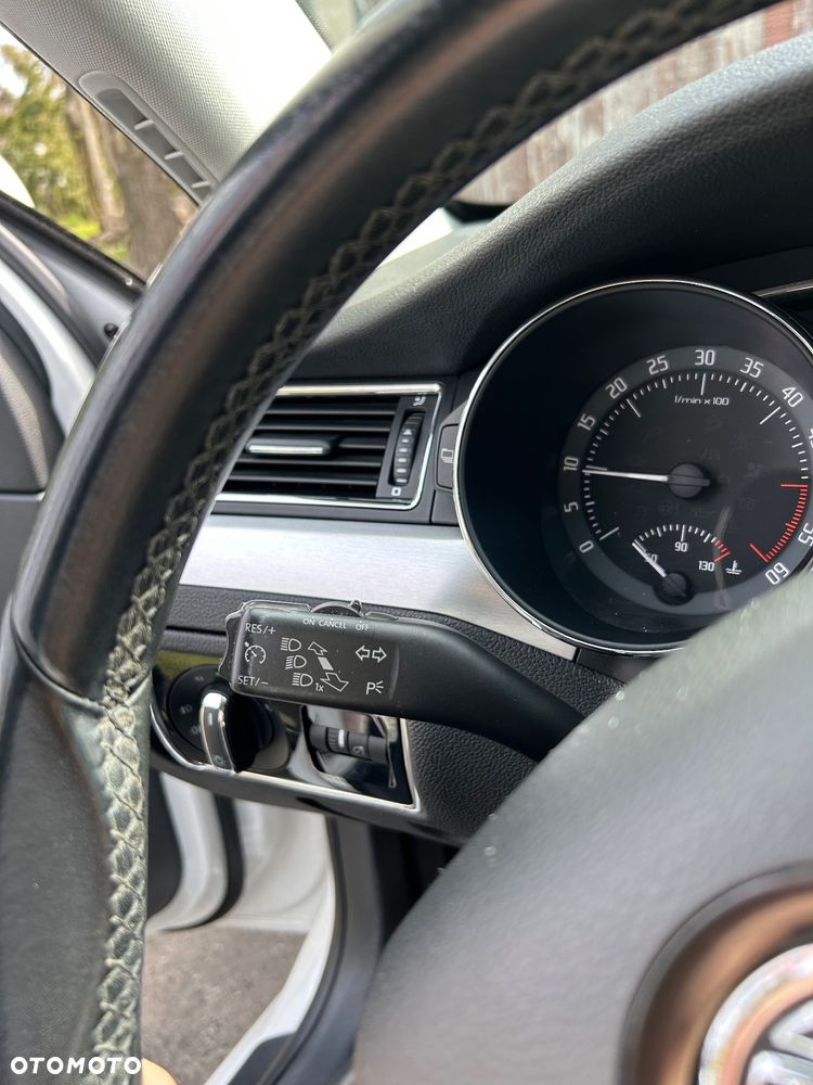 Skoda Superb 2.0 TDI 4x4 Ambition DSG - 6