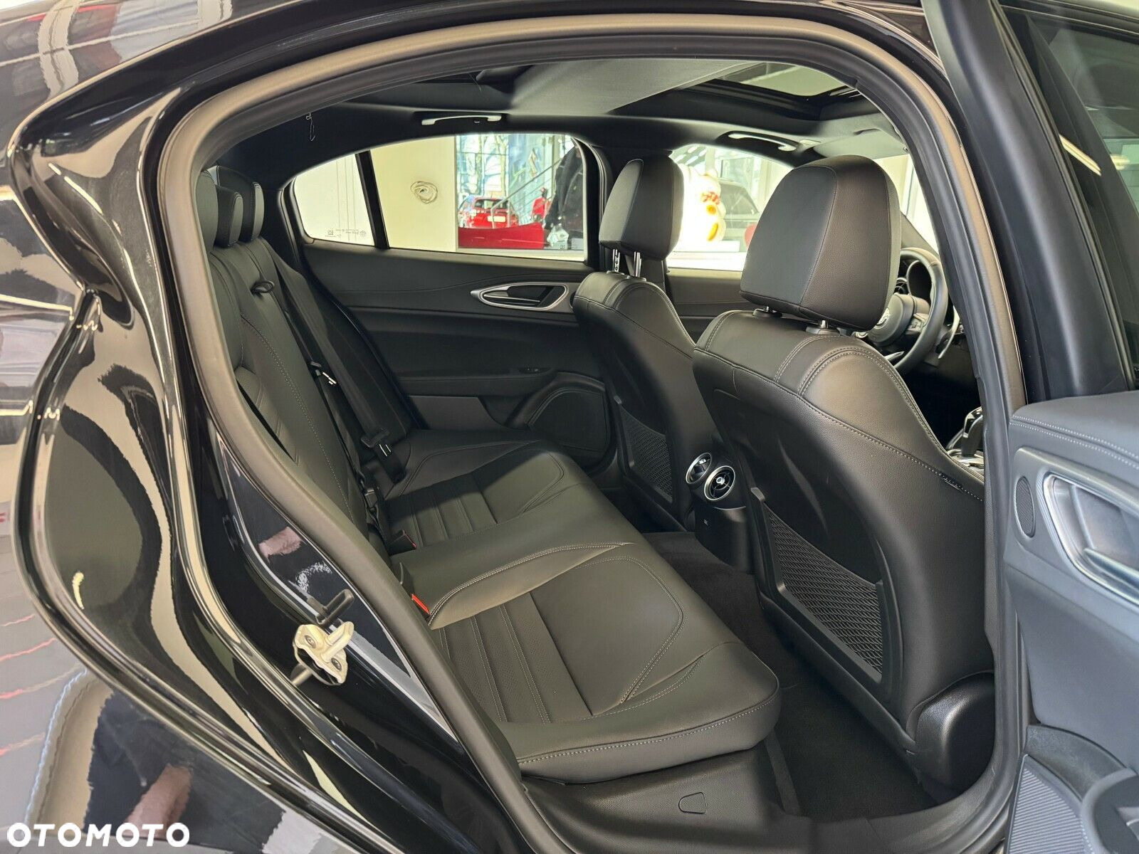 Alfa Romeo Giulia 2.0 Turbo Veloce Q4 - 11