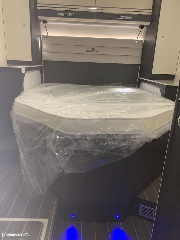 Ford Transit Roller team kronod 267 tl - 7