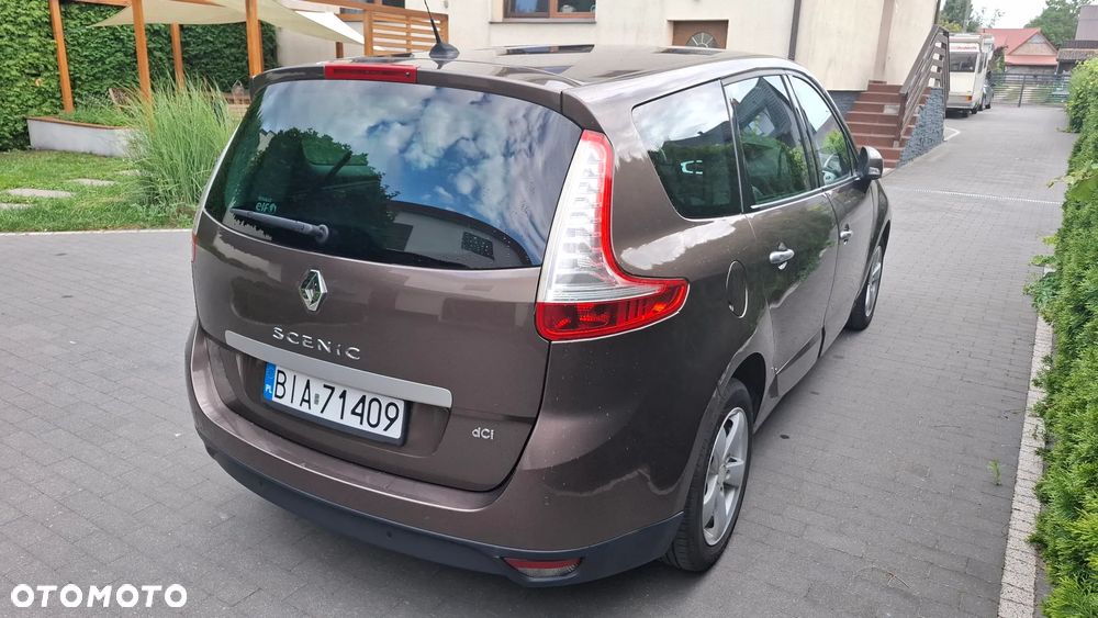 Renault Scenic 1.9 dCi Privilege - 5