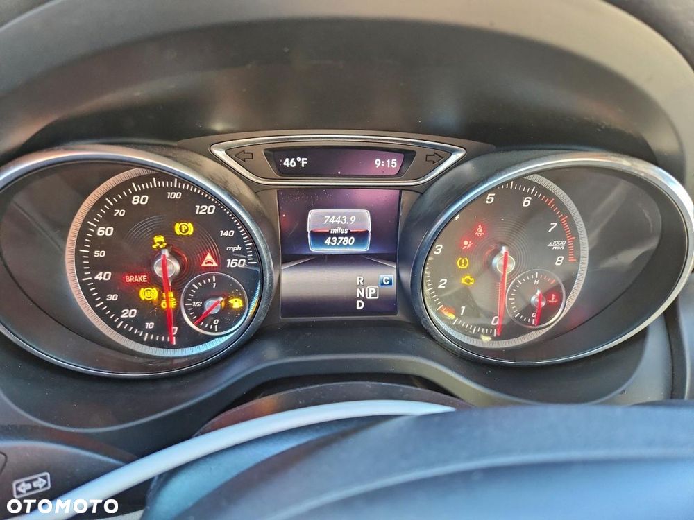 Mercedes-Benz CLA 250 4Matic 7G-DCT - 11