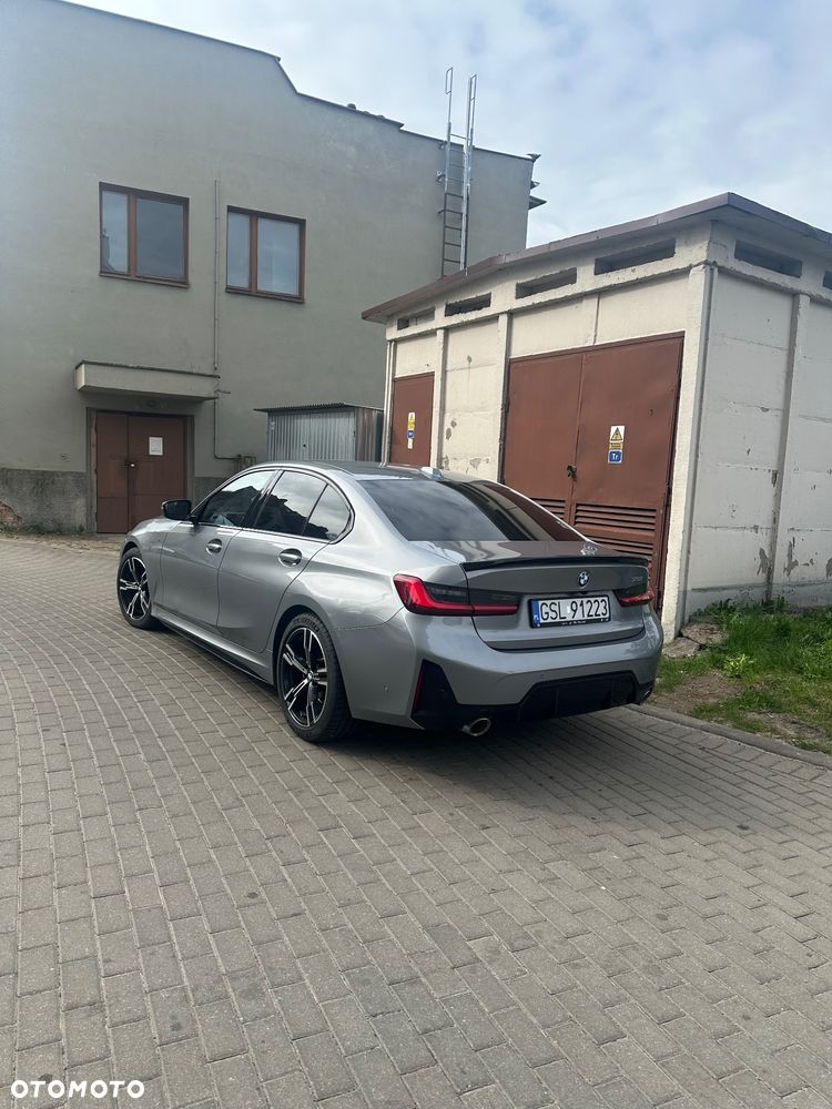 BMW Seria 3 318i M Sport - 8