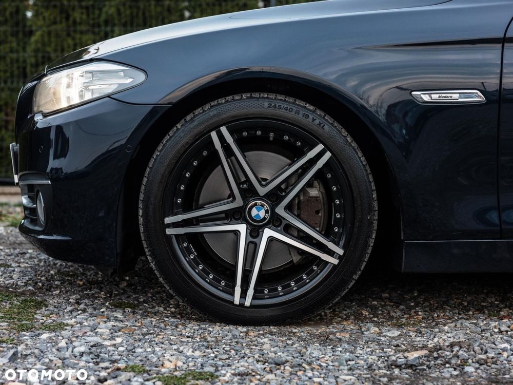 BMW Seria 5 535d Modern Line - 38
