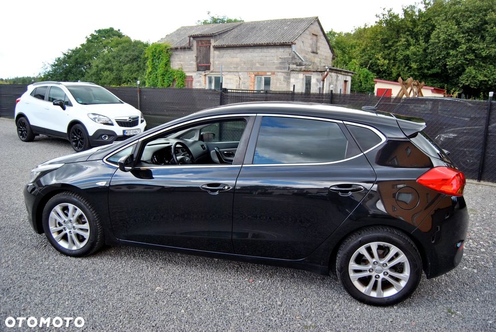 Kia Ceed 1.6 GDI Platinum Edition - 14