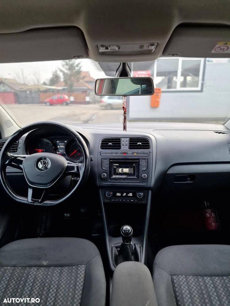 Volkswagen Polo 1.4 TDI (Blue Motion Technology) Highline - 8