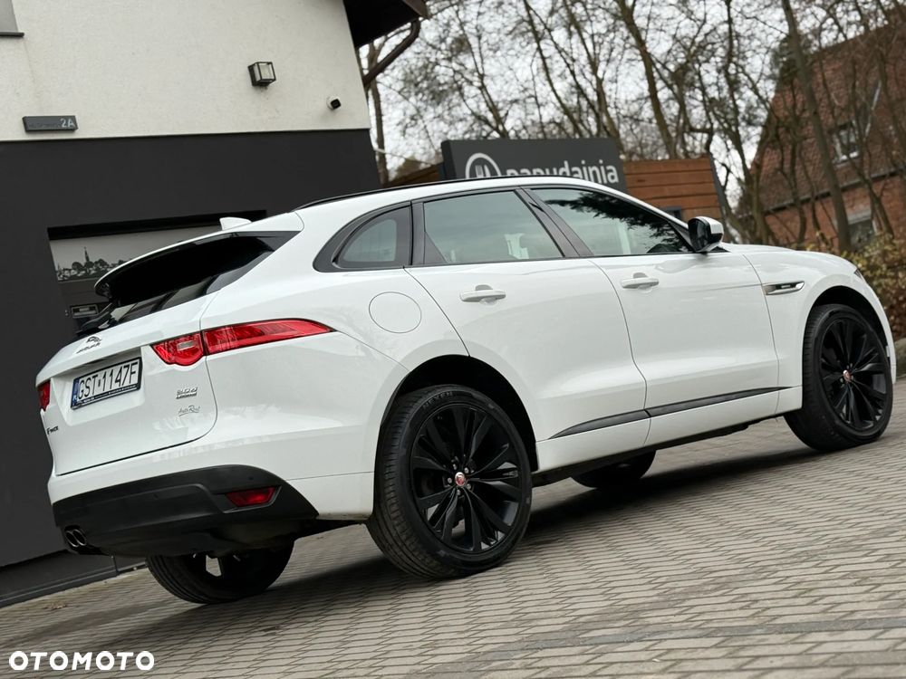 Jaguar F-Pace 20d AWD R-Sport - 4