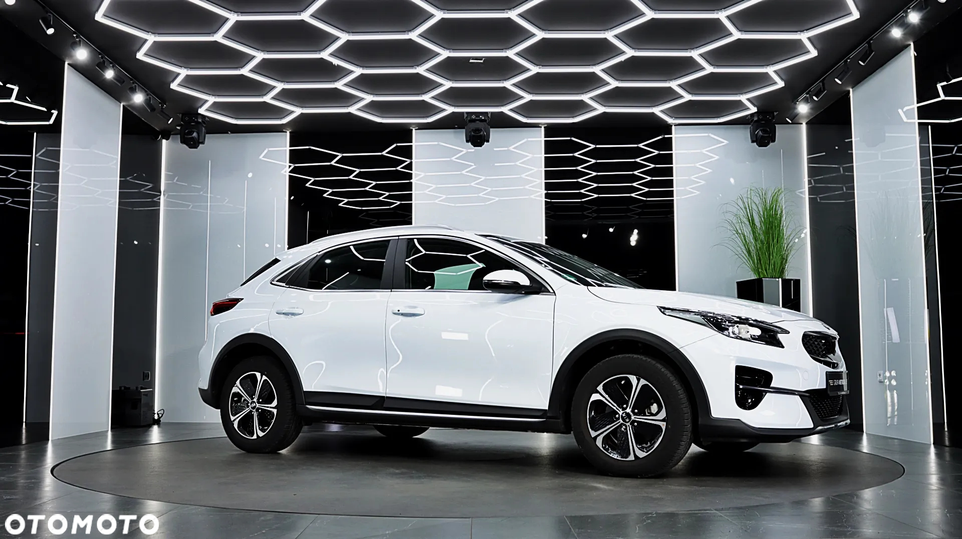 Kia XCeed 1.6 GDI PHEV Business Line DCT - 13