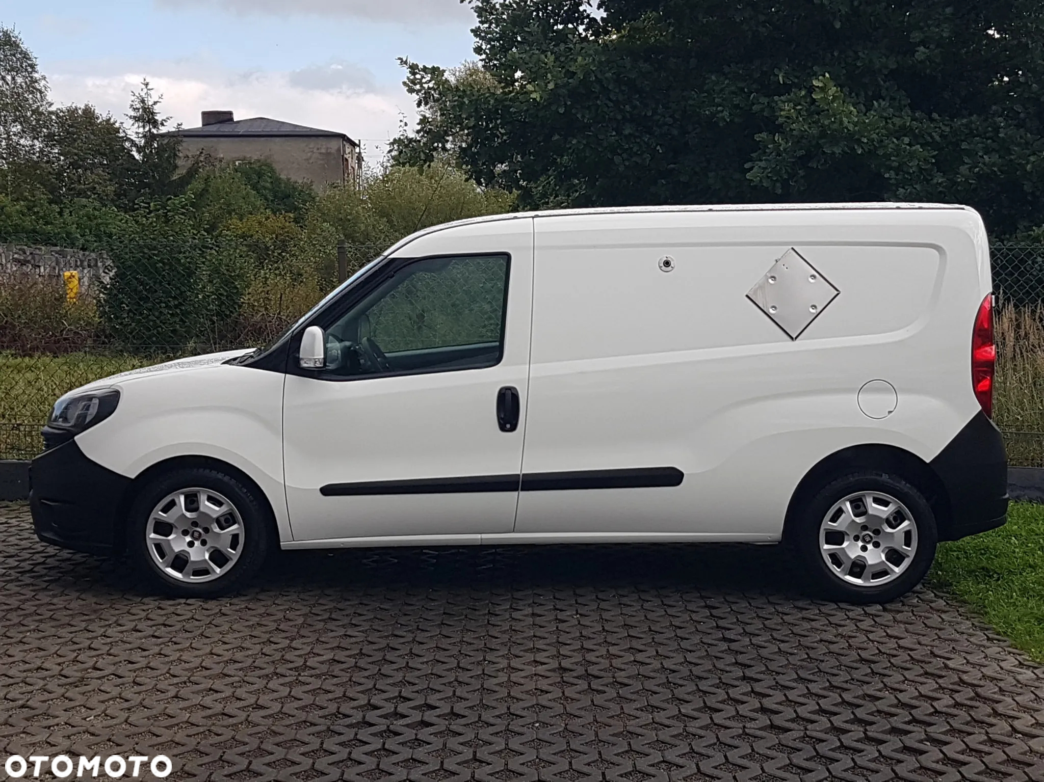 Fiat DOBLO MAXI CHŁODNIA MROŹNIA IZOTERMA GRZANIE AGREGAT ZANOTTI DŁUGI L2H1 TEMPOMAT AC - 11