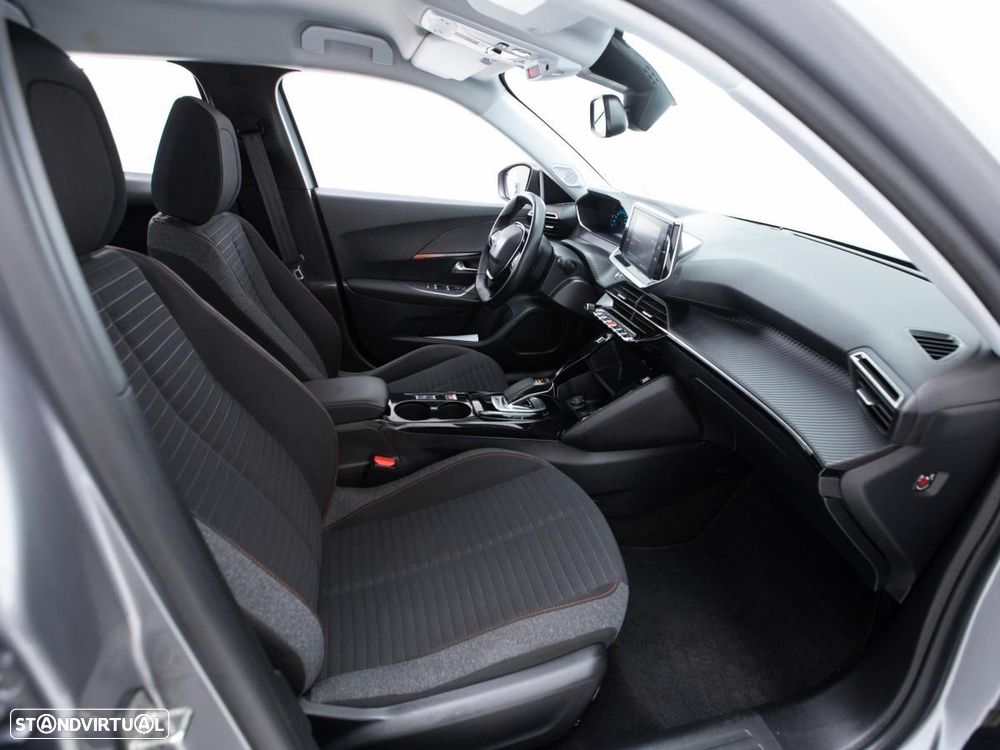 Peugeot e-2008 50 kWh Active Pack - 9