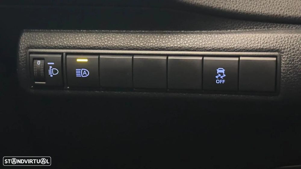 Toyota Corolla - 21