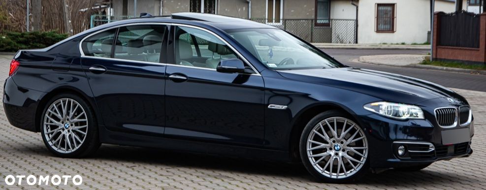 BMW Seria 5 520d Luxury Line - 4
