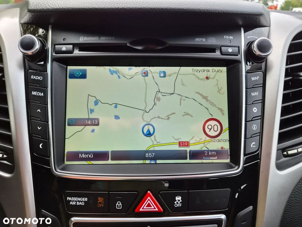 Hyundai i30 blue Kombi 1.6 CRDi Style - 15