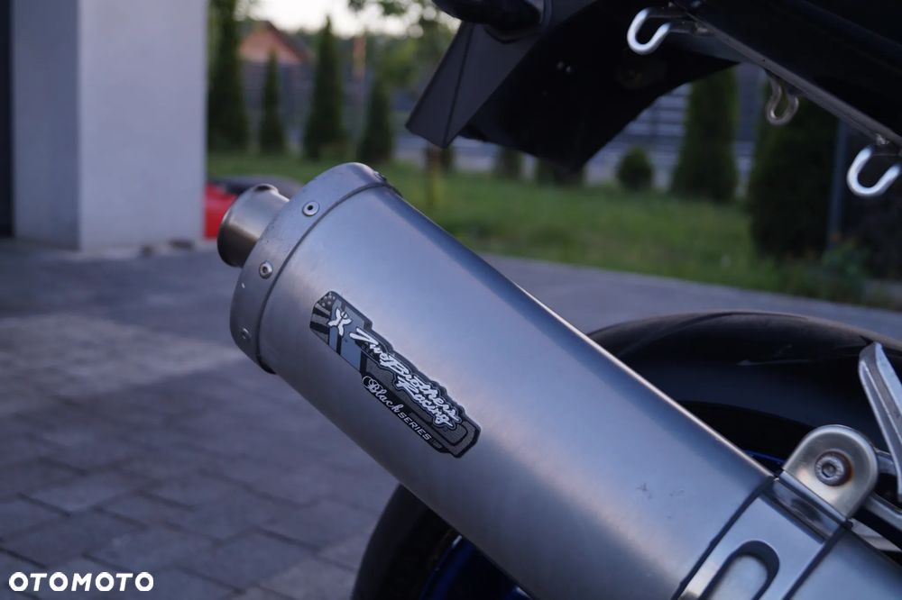 Suzuki GSX-R - 15