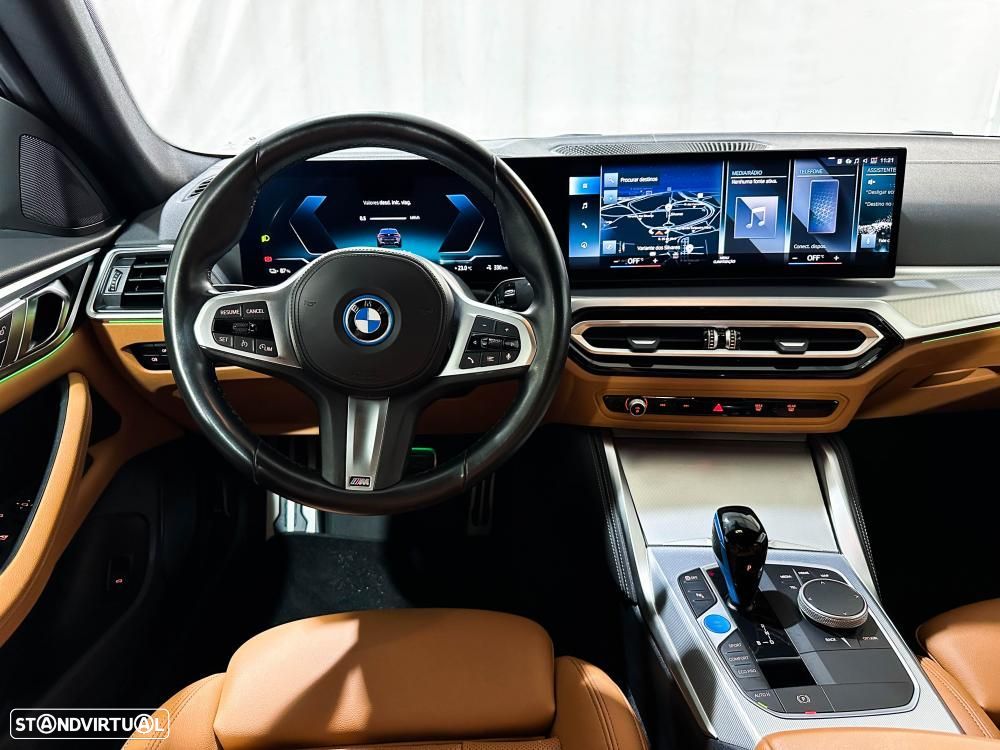 BMW i4 eDrive40 Pack Desportivo M - 20